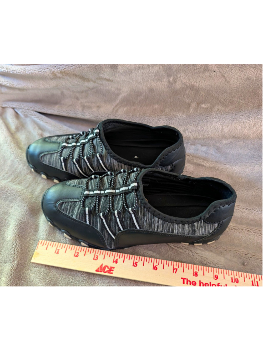 comfort view York Men's Low Top Lace-Up Athletic Sneaker WW Black Gray White